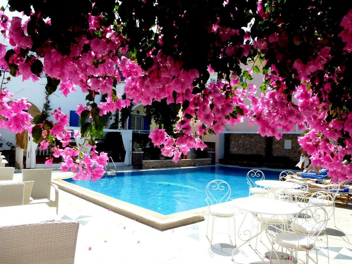 Bougainvillea Suites Kamari  Exterior photo