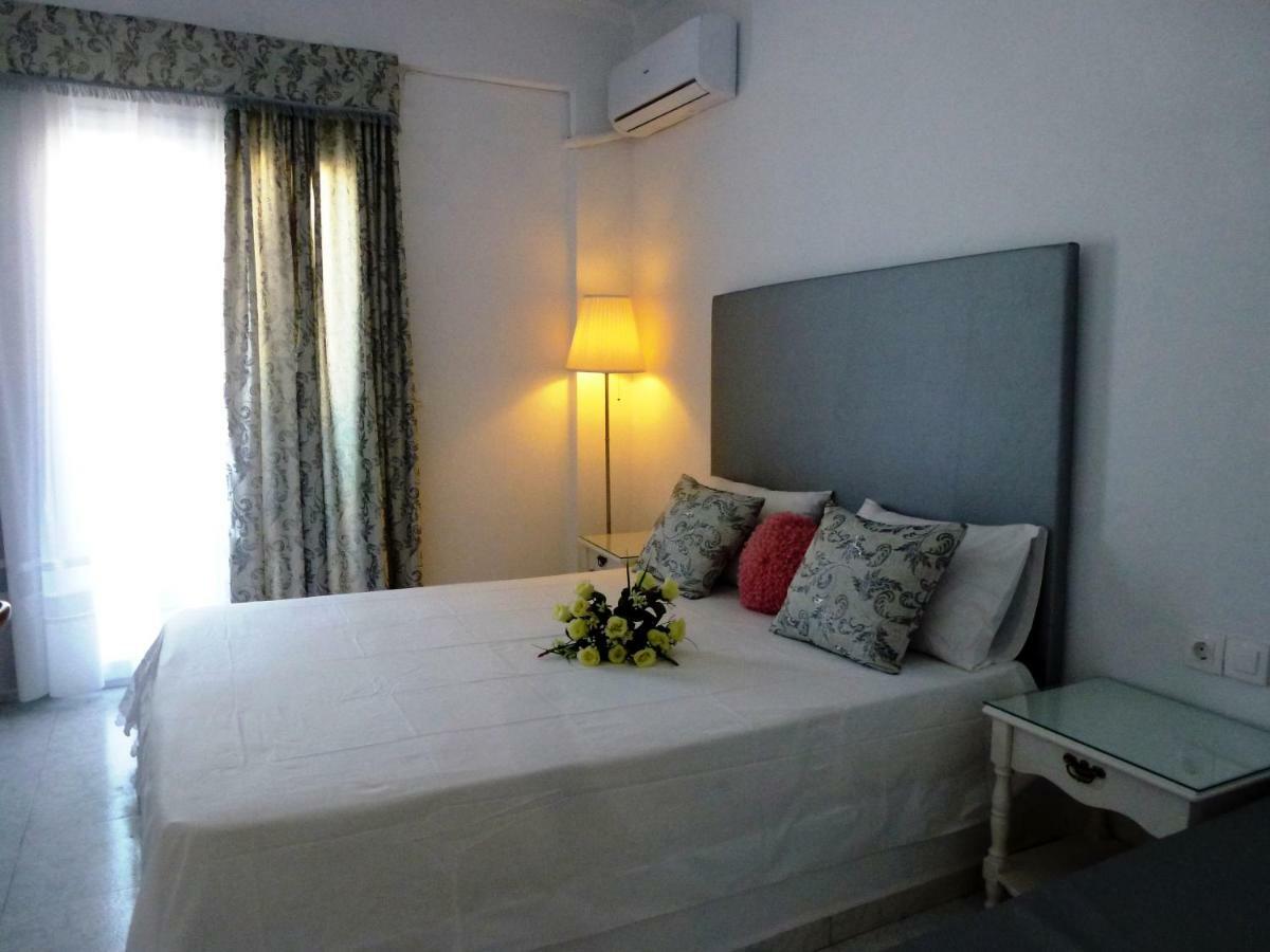 Bougainvillea Suites Kamari  Exterior photo