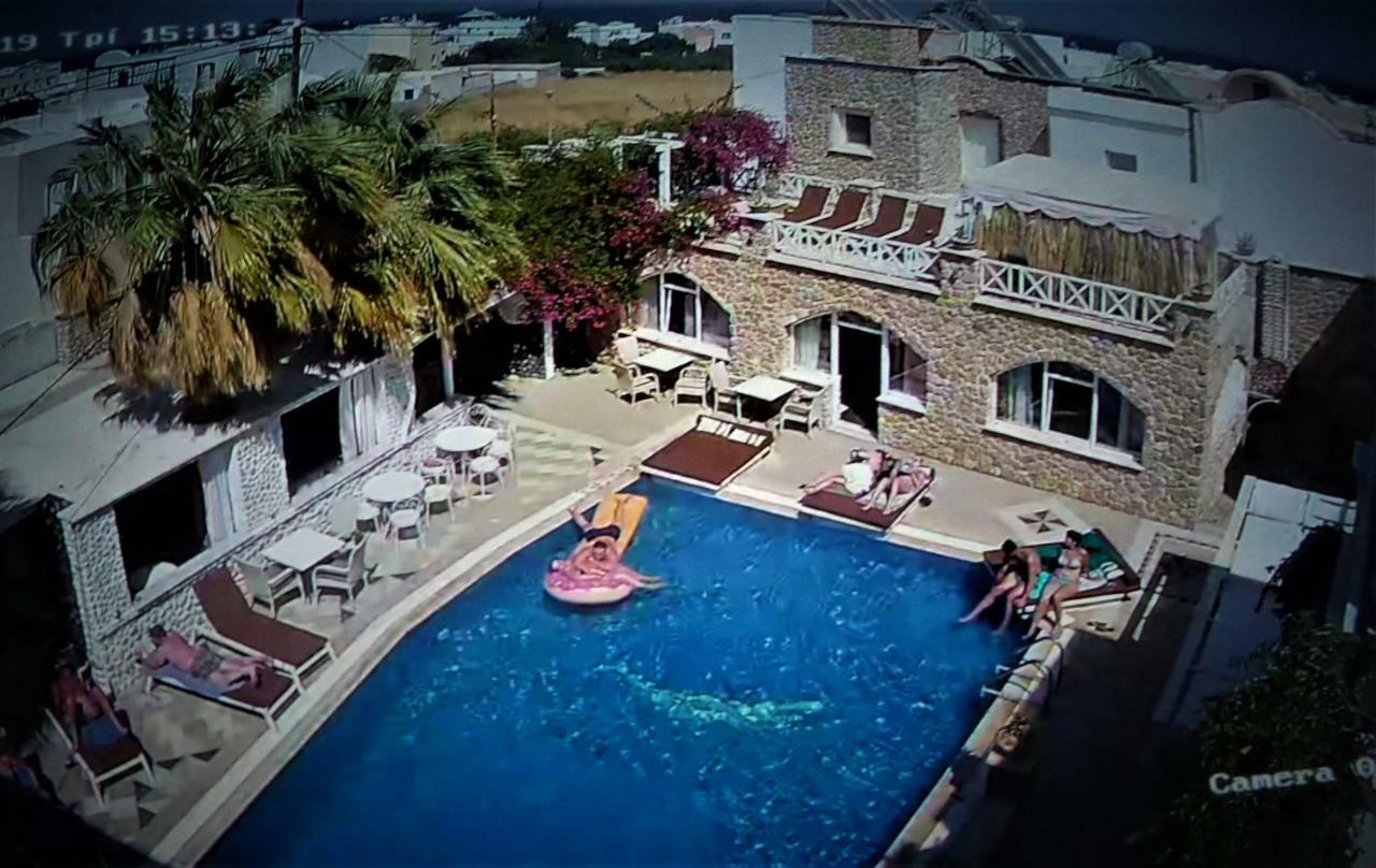 Bougainvillea Suites Kamari  Exterior photo